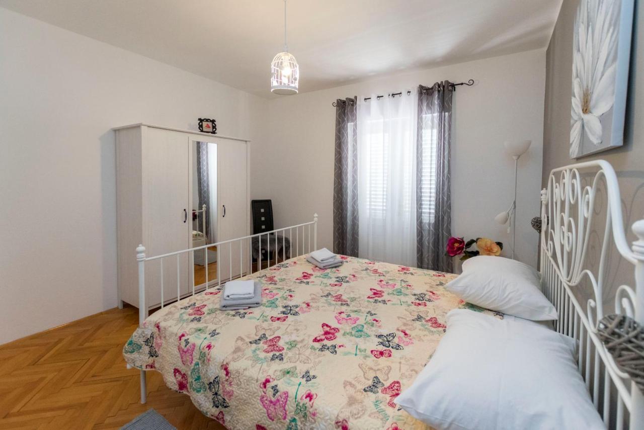 Apartments Zmika Primošten Εξωτερικό φωτογραφία